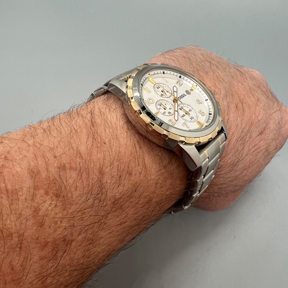 Man’s Fossil Two Tone Multi Function Quartz Watch - Picture 5 of 6